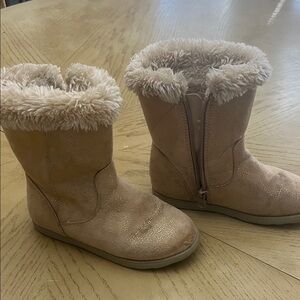 Cozy Tan Fur-Lined Boots